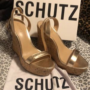 Gold Schultz Wedges